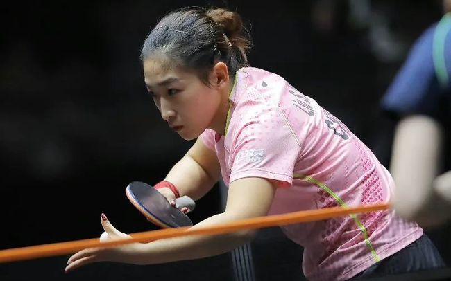 他的特点不 他的特点不